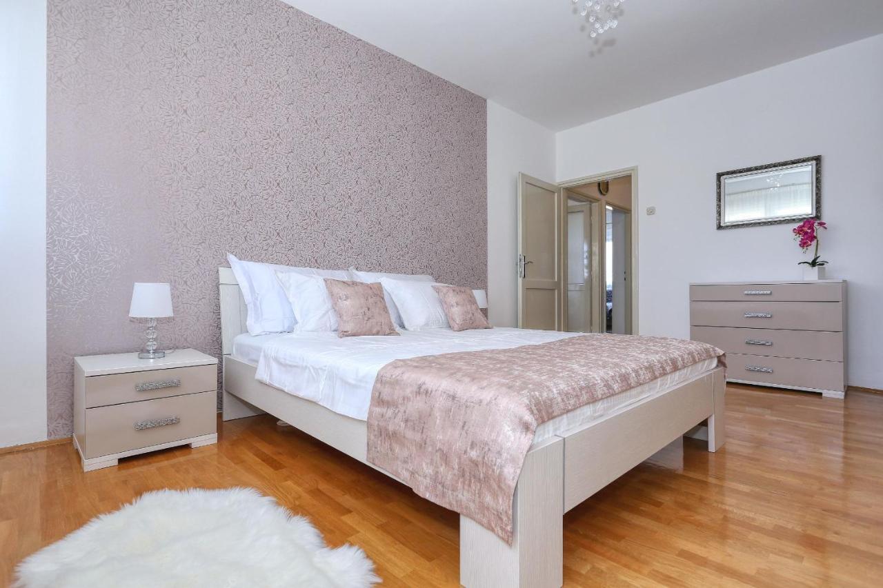 Rita Sea View Apartment 자다르 외부 사진